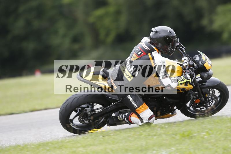 Archiv-2025/23 07.06.2025 TZ Motorsport ADR/190